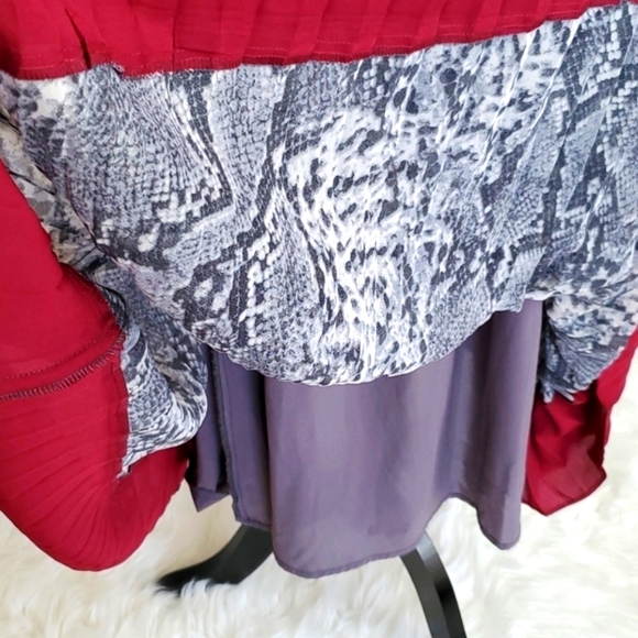 💗Host Pick💗 Lucy Paris Pleated Skirt Size XS - Picture 6 of 9